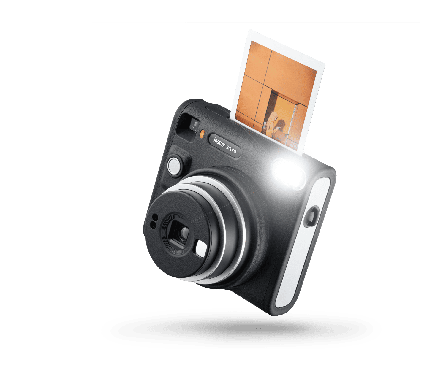 230206 Instax SQ40 Features 12 Automatic Exposure_0052_Stack_WITH_PHOTO 1