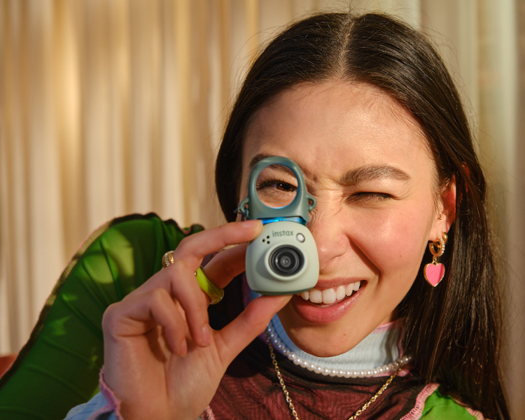 Digiral-Cameras_Section-Divider-Image_Med-300h_Mobile