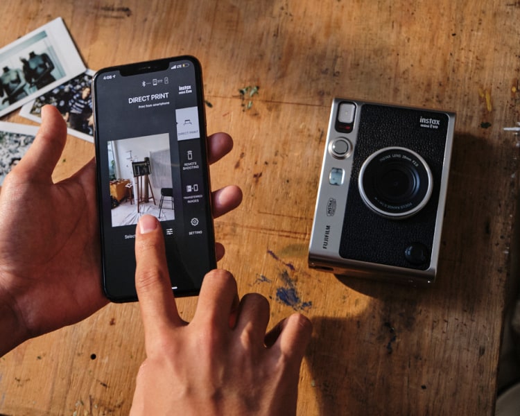 Hybrid-Cameras_Section-Divider-Image_Med-300h_Mobile